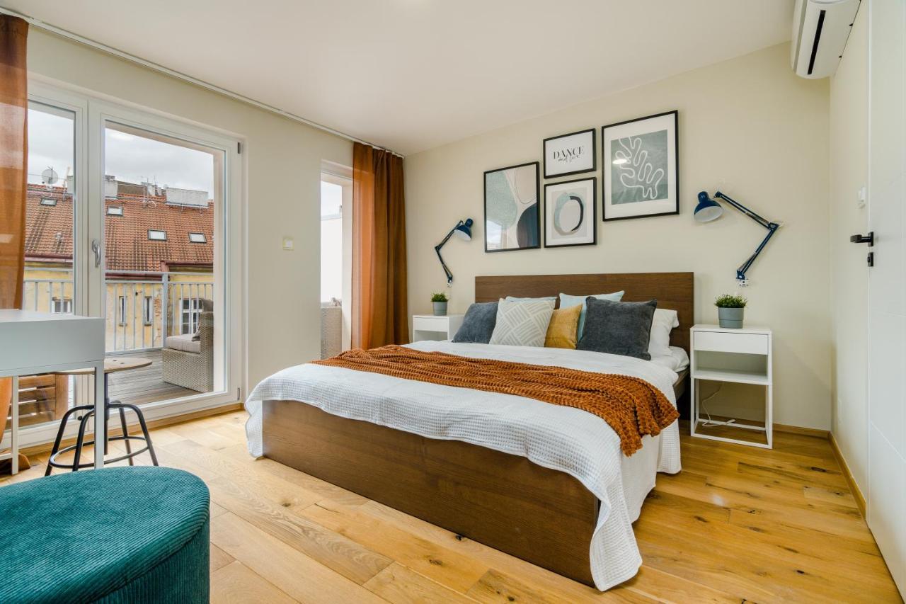 Days - Premium Loft W Terrace - View - Netflix - Ac Appartement Praag